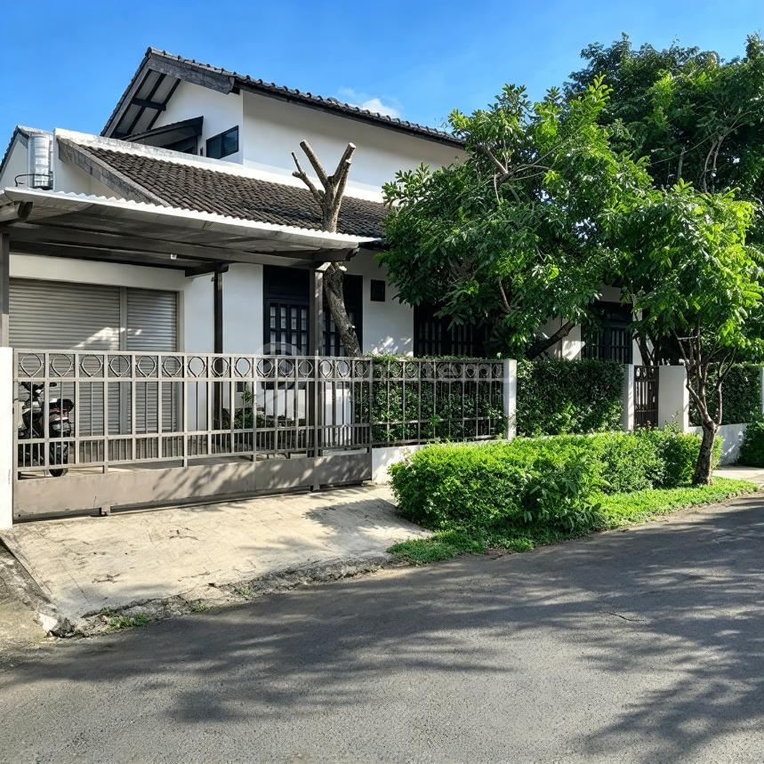 Dijual Rumah Lokasi Strategis Harga Menarik di Bintaro Sektor 2