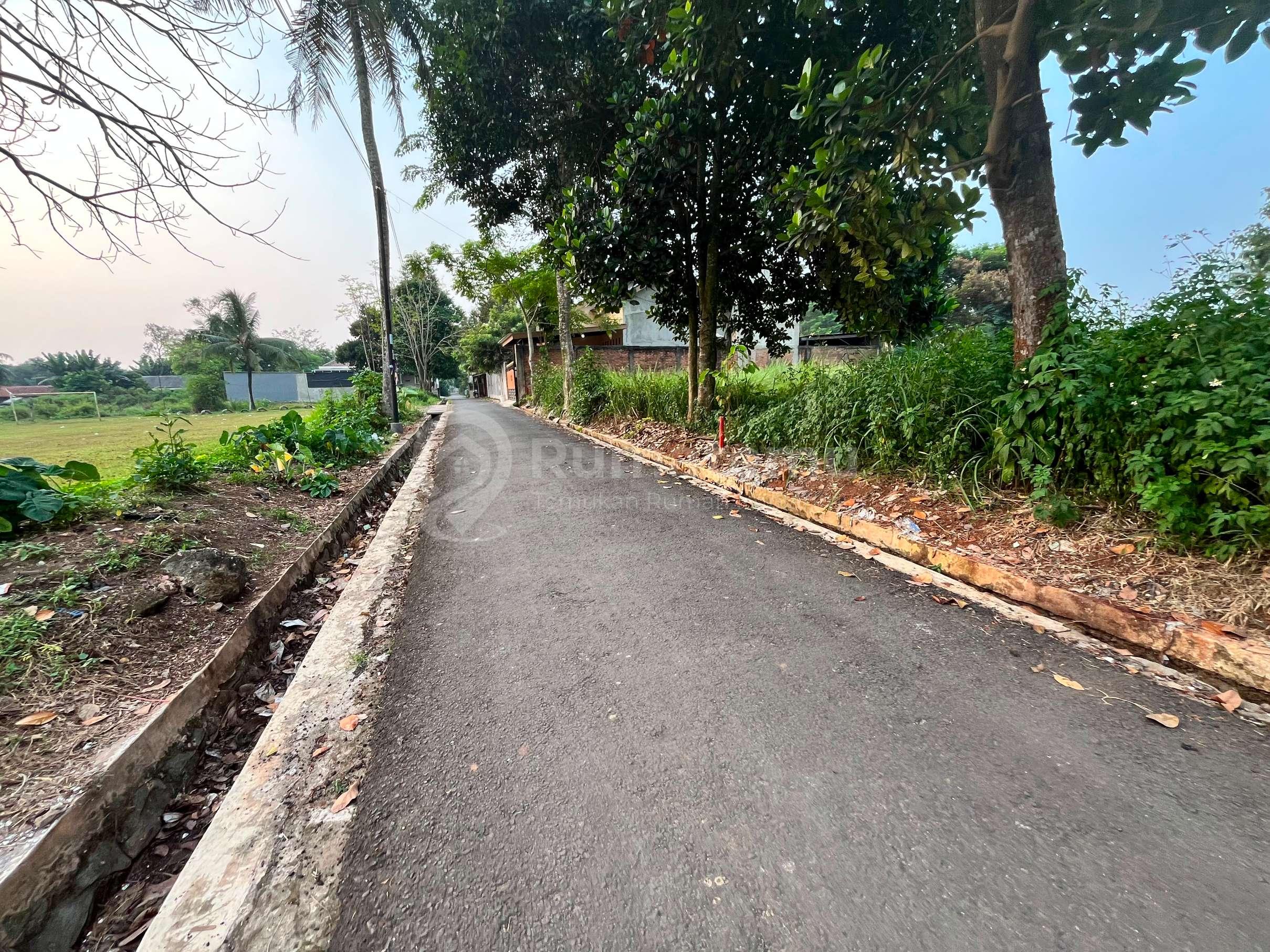 Cicil Tanpa Bunga Tanah Murah Dekat Alun Alun Legok - SHM - 8 Menit Tol Legok