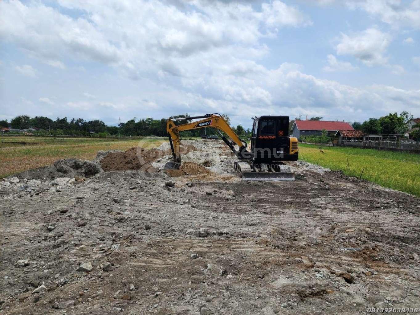 Tepi Jalan Raya Sidokarto Godean, Tanah SHM Jogja Barat Dijual