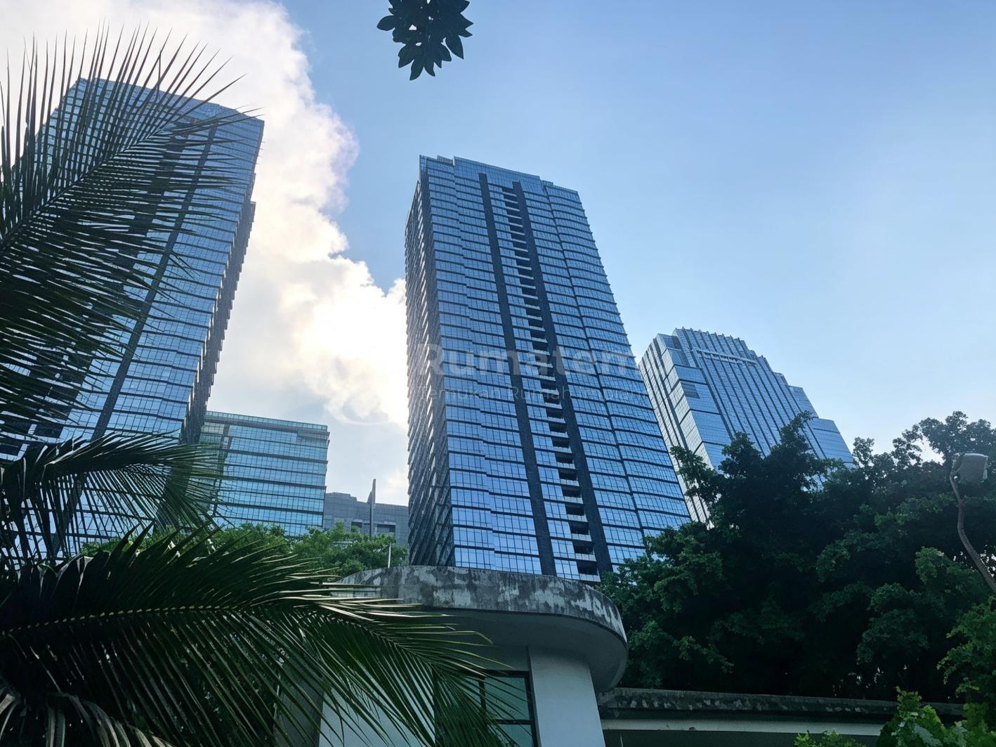 Rumah Tua Area SCBD Hitung Tanah