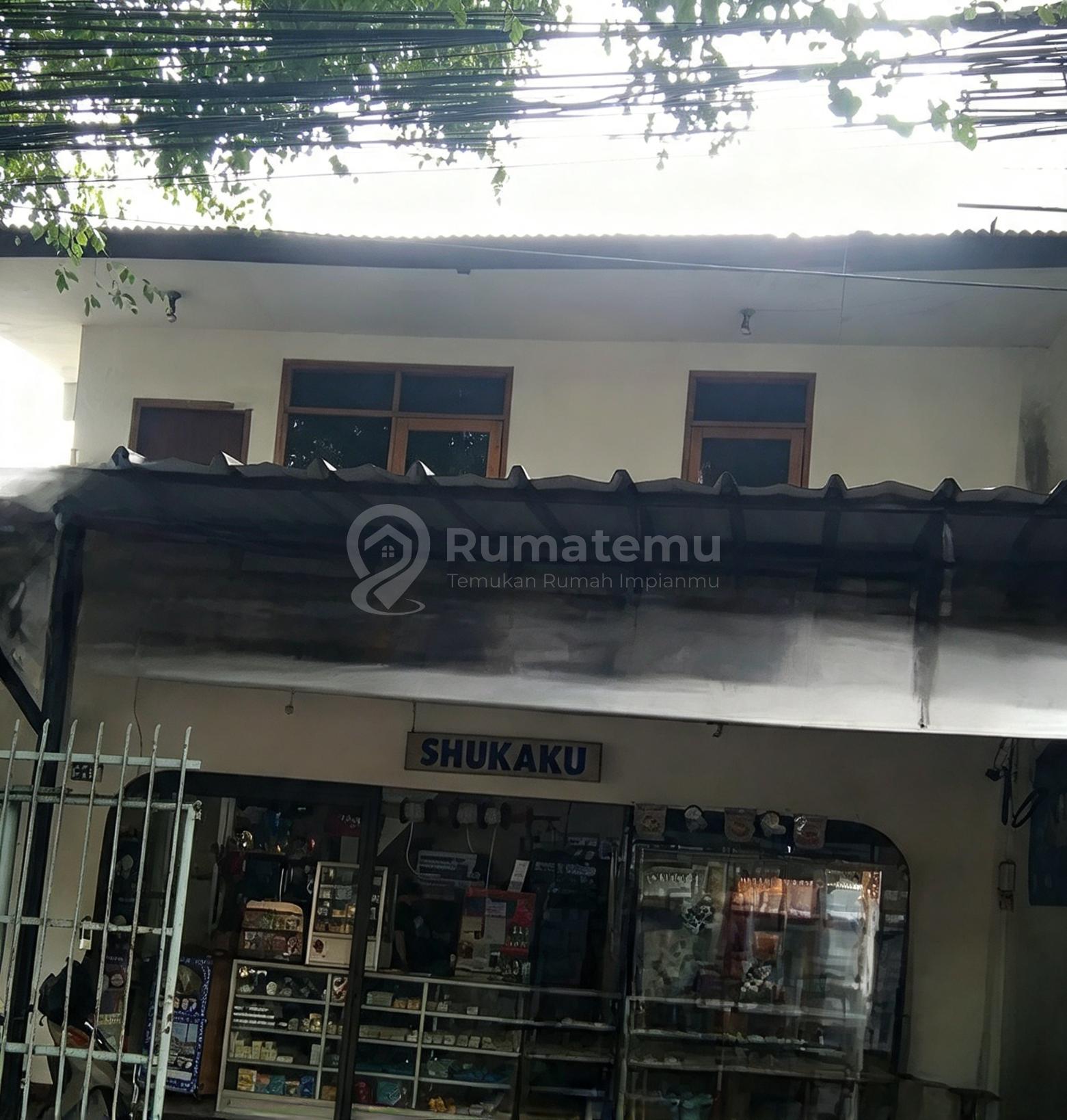 Dijual Rumah Main Road Karapitan Bandung Langka Bisa untuk Usaha & Hunian Sekaligus, Lokasi emas pinggir jalan utama Karapitan 🚗💼 Cocok untuk toko, kantor, klinik, kuliner, salon, atau investasi sewa.