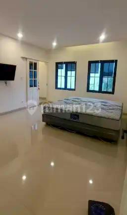 Rumah Classic Design Menarik Furnish Menarik Strategis