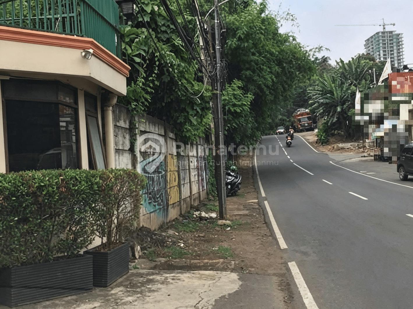 JUAL TANAH cocok untuk komersil atau rumah di Cipete, Jakarta Selatan