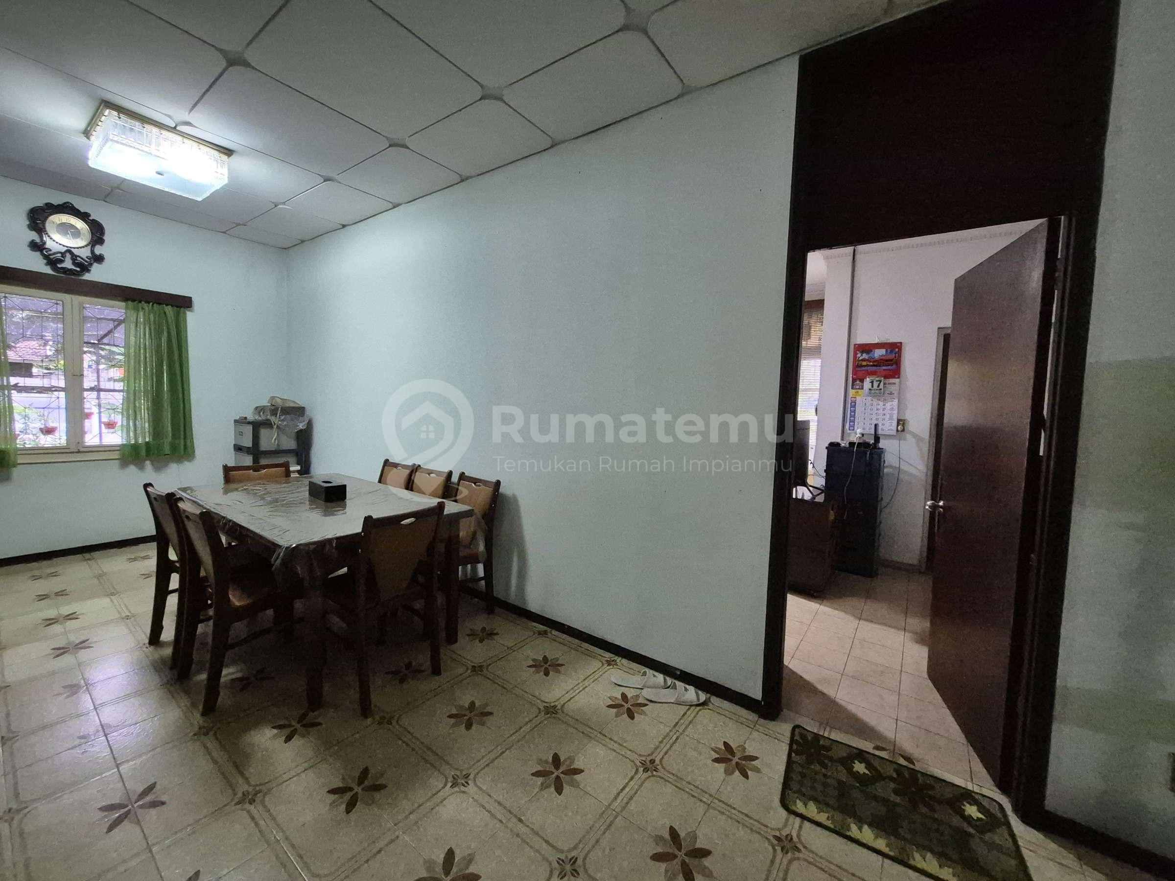 DIJUAL: Rumah Strategis di Karet Setiabudi – Kawasan Emas Jakarta Selatan