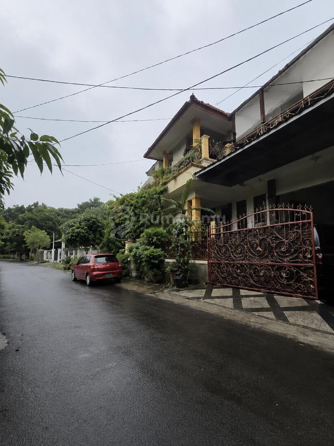 Rumah Bagus Ada Usaha Kost Dalam Komplek Di Pesanggrahan Bintaro