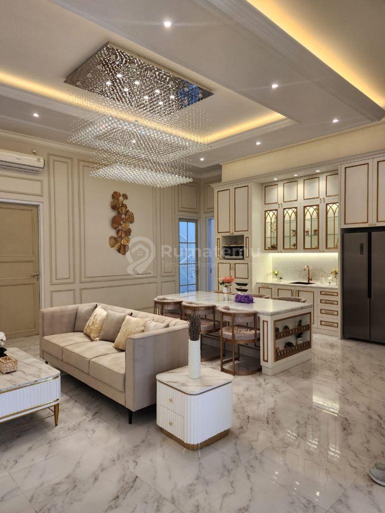 RUMAH BARU DIJUAL DI AREA PONDOK INDAH BERTINGKAT 2