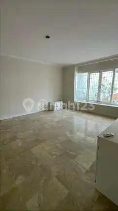 Disewakan Rumah Siap Huni di Lebak Bulus Jakarta Selatan