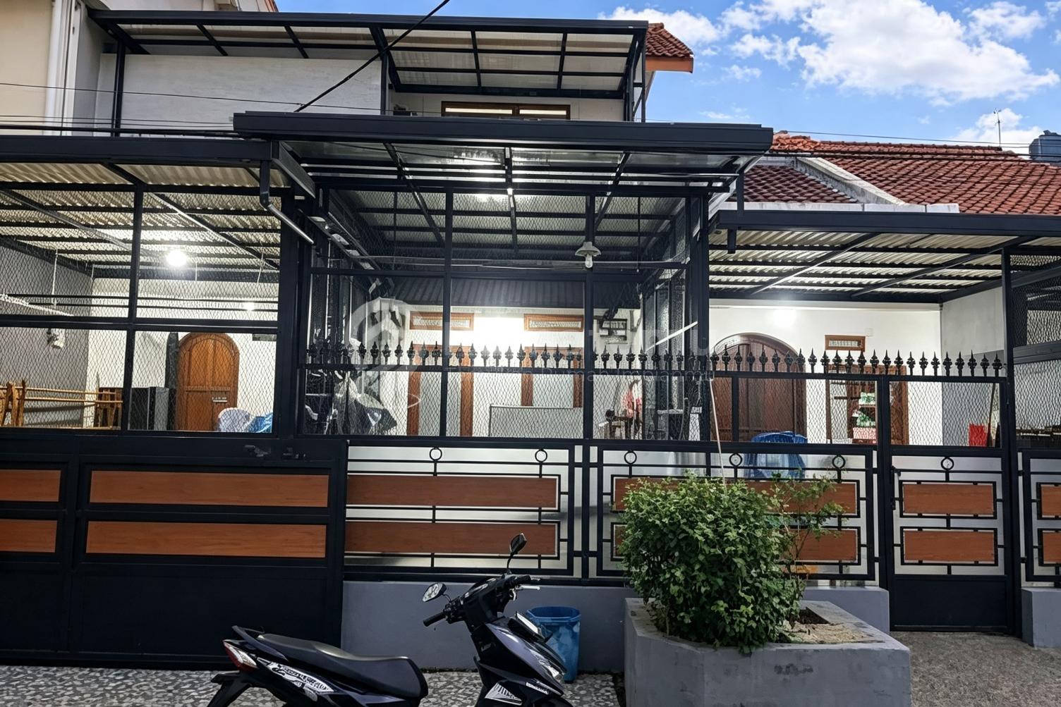 Jual Rumah Terawat Arcamanik Endah Dekat Antapani Bandung