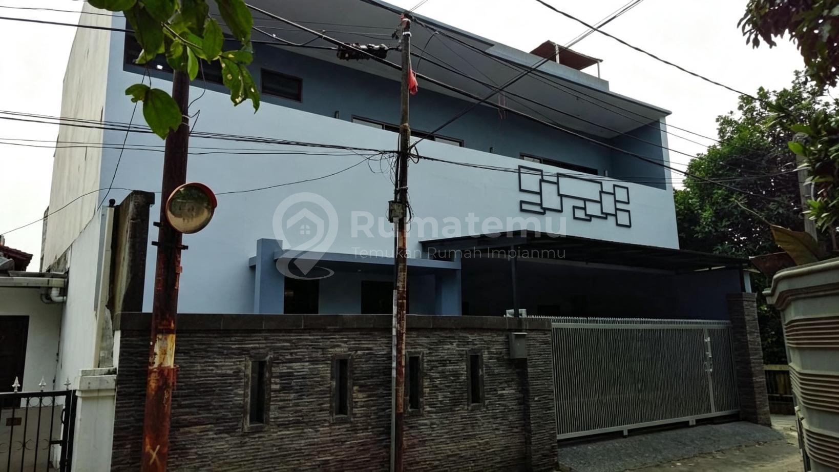 Dijual rumah hook Semi furnish di Tanjung Barat, Jagakarsa, Jakarta Selatan