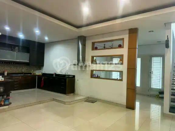 Rumah Murah 3 Lantai di Grisenda Pantai Indah Kapuk Kapuk Jakarta Utara
