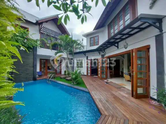 Ready For Sale Beautyfull 3 B R Villa In Seminyak Bali