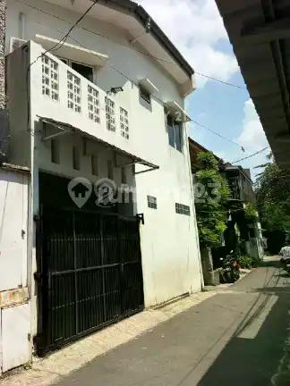 Rumah Full Furnish di Belakang Rs Carolus Salemba Jak Pus