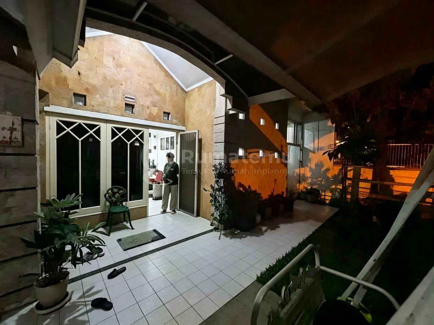 Dijual Rumah Strategis Kencana Loka Bsd City