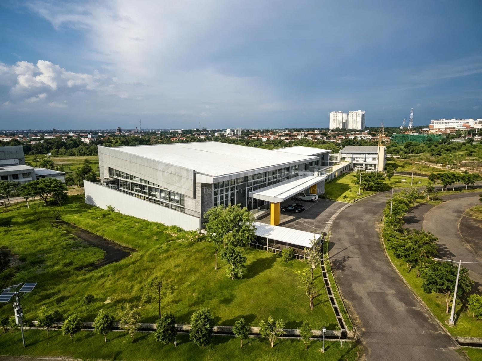 Tanah komersil Lokasi Strategis dekat IPEKA dan QBIG BSD Vanya Park, Tangerang