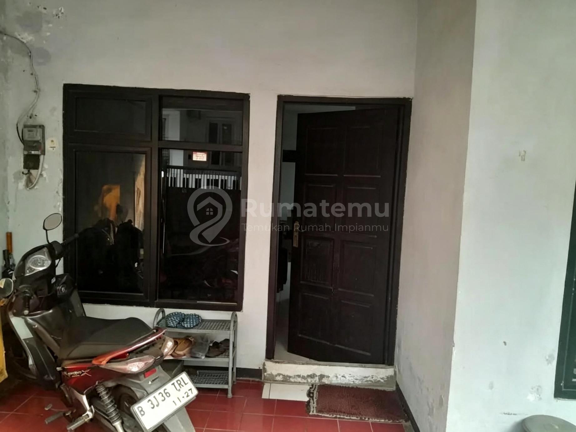 Dijual Rumah Lingkungan Tenang dan Strategis Daerah Tidak Banjir di Rawamangun S9931