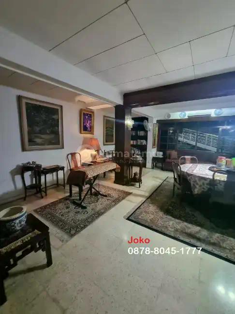For sale:  Rumah Asri Hitung Tanah VVIP Jl. Daksa, Selong, Kebayoran baru, Jakarta Selatan