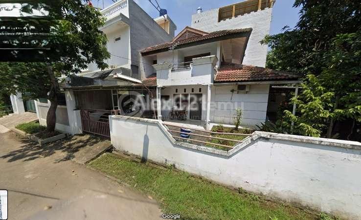 Dijual rumah lama Hook Akses 2 jalan mobil 2 lantai di Kelapa Gading, Pegangsaan Dua, Jakarta
