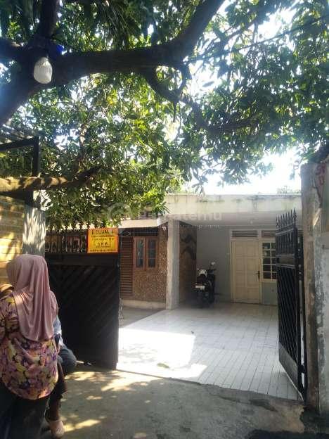 Dijual Rumah Cantik Anti Banjir Strategis Dekat Pasar Dan Stasiun Kereta Api 
