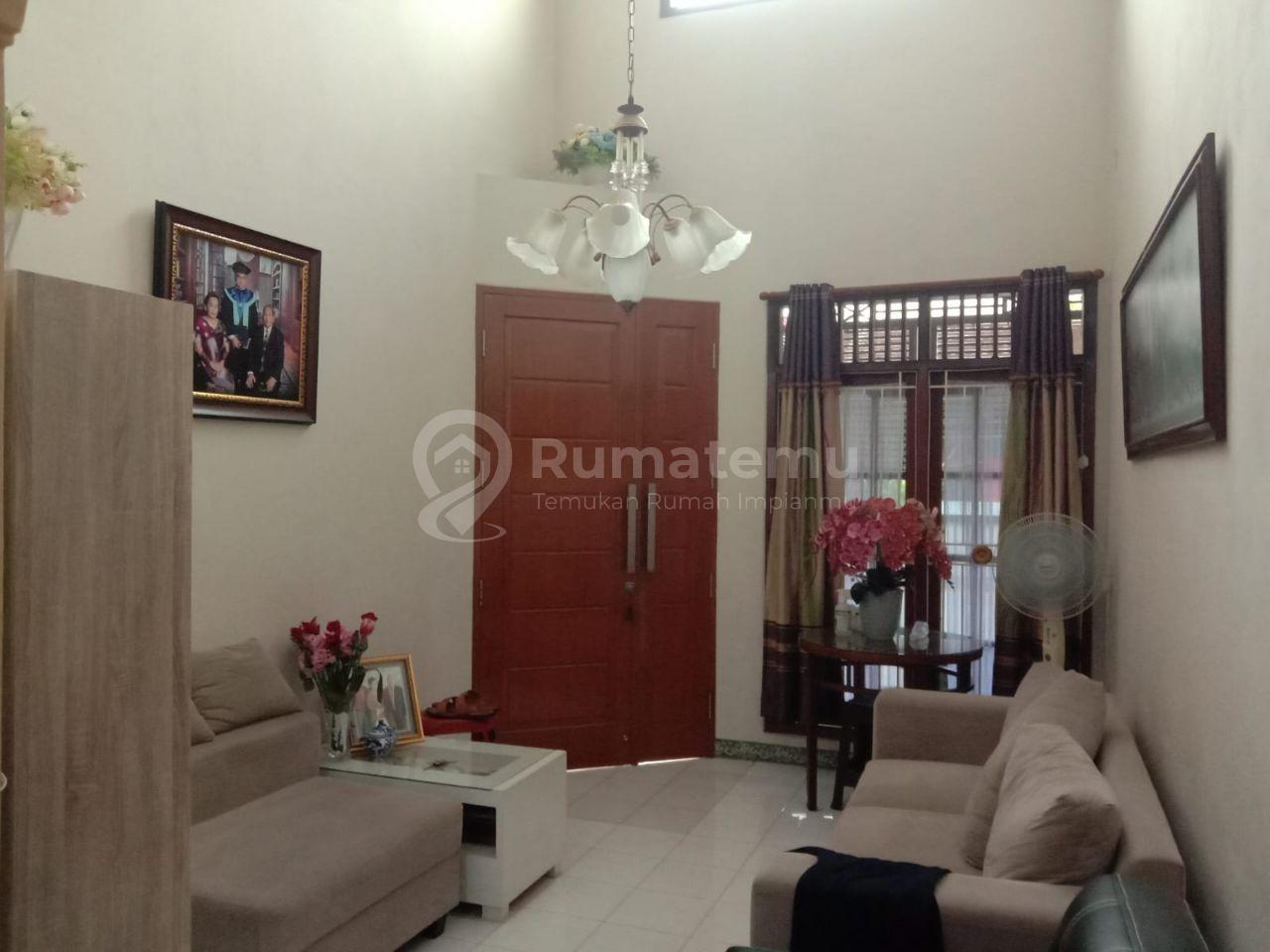 Rumah di Bekasi Timur Pondok Hijau Permai jln Anyelir Barat Pengasinan Rawalumbu Bekasi Timur
