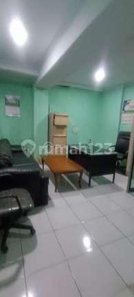 Termurah,Dijual Ruko Gandeng Hitung Tanah di Kebayoran Lama Jakarta Selatan