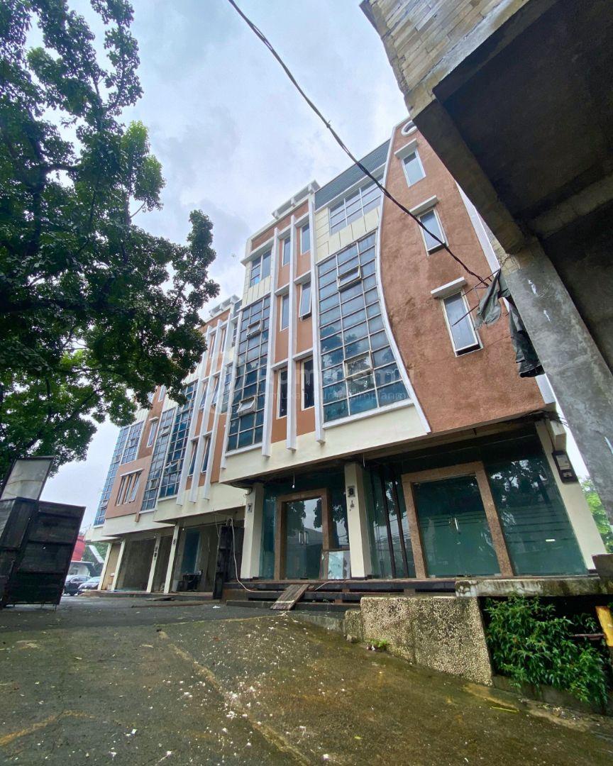 Ruko Duta Niaga dengan Bangunan Luas 244 m² dan 4 Lantai