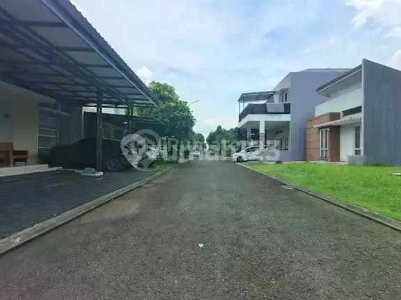 Kavling kotak Hadap selatan siap bangun strategis The Icon Bsd City