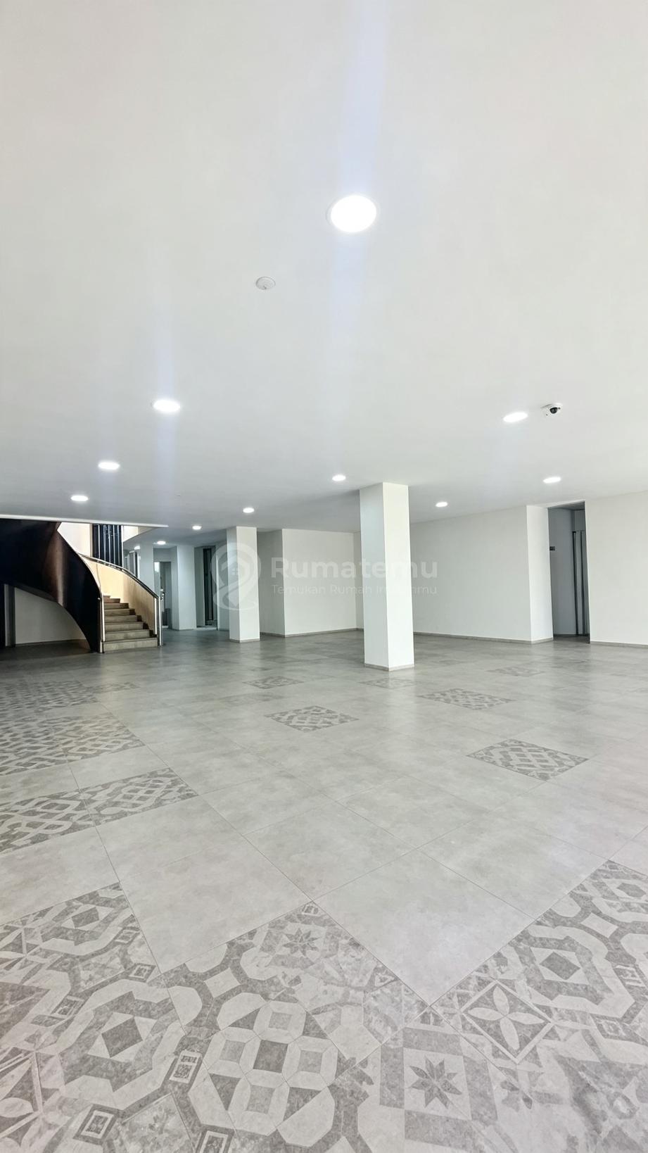 Ruko Luas Cocok untuk Kantor Lokasi Strategisss