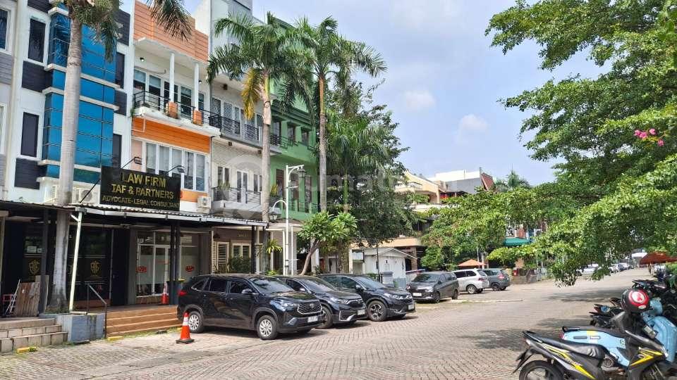 Jual Komplek Ruko Gading Batavia, Kelapa Gading Barat, Jakarta Utara 