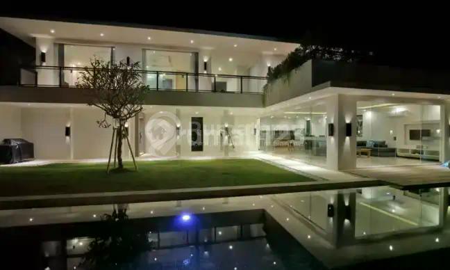 Rv-3230 Elegant Modern Villa In Prime Seminyak Location