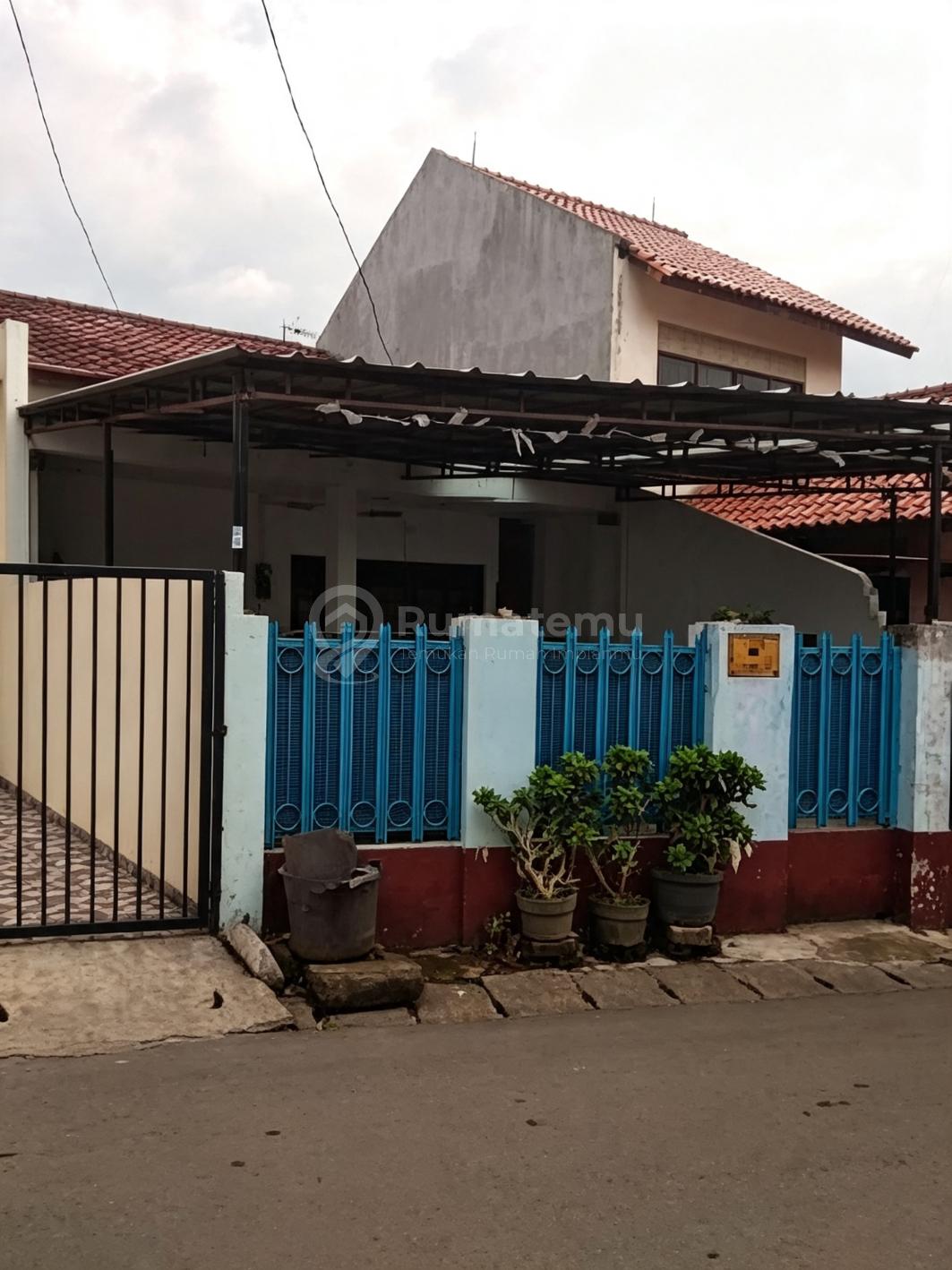 Dijual rumah Cocok buat kantor di Tanjung Barat, Jagakarsa, Jakarta Selatan