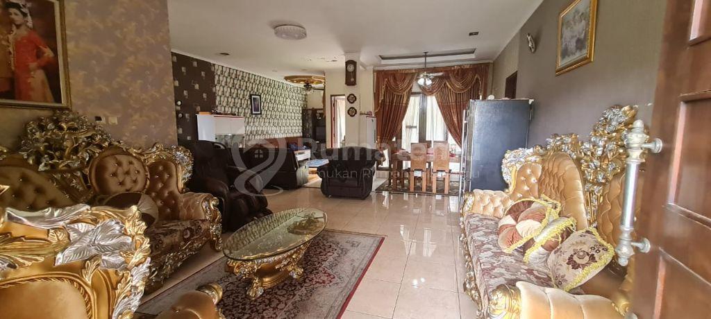 Dijual rumah di cluster Assera Harapan Indah Bekasi