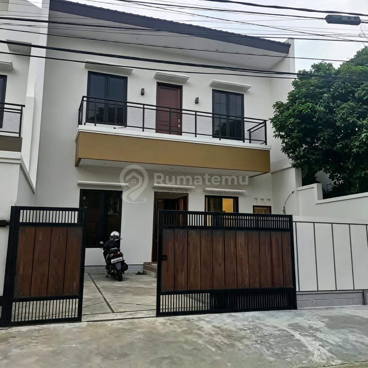 Dijual Rumah Baru Siap Huni Di Bintaro Sektor 1