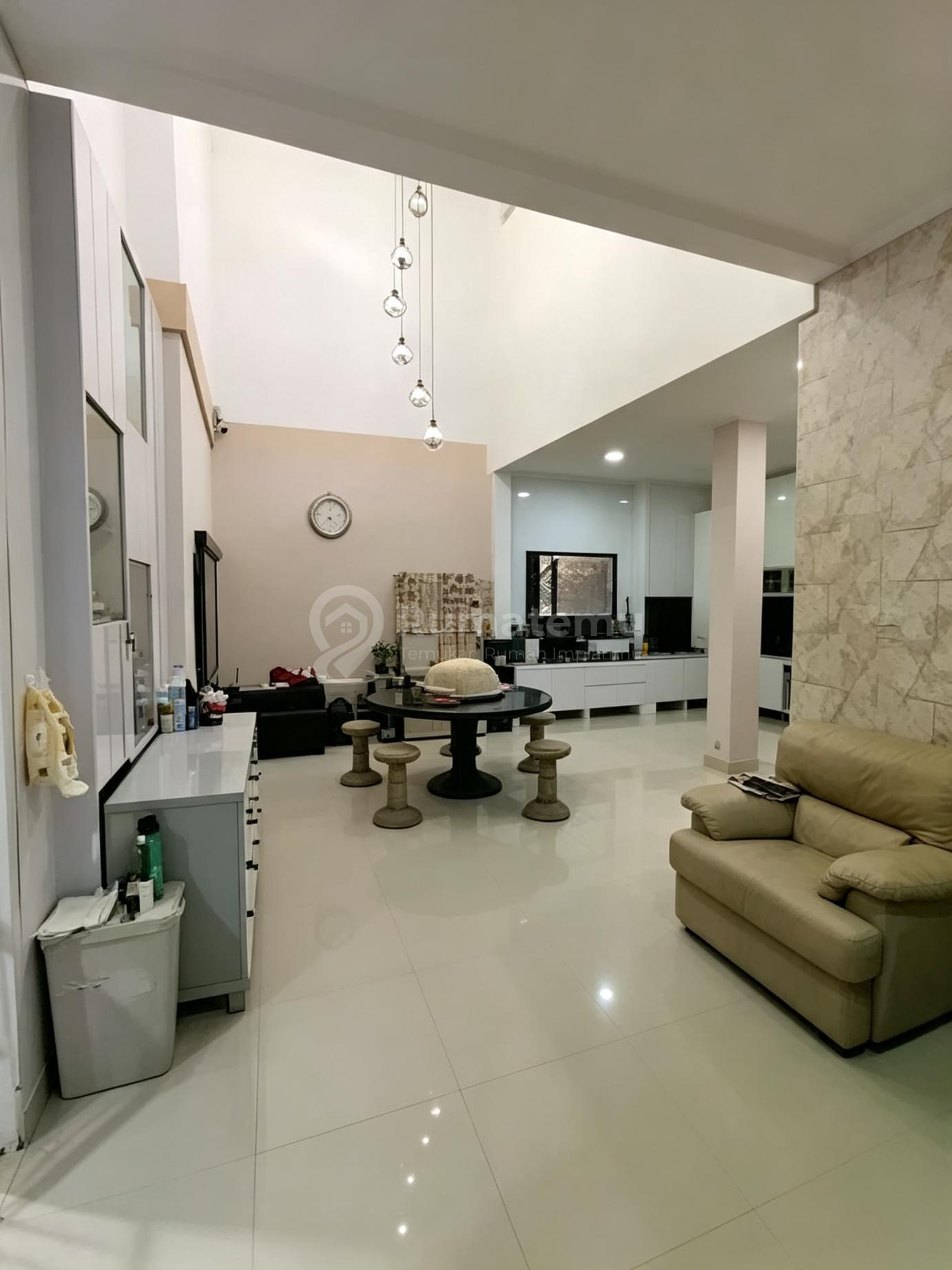 Rumah Muara Karang Uk 9X15 Hoek Fully Furnish