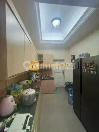 Rumah Bagus Tanah Luas Dalam Komplek di Rawamangun Jakarta Timur