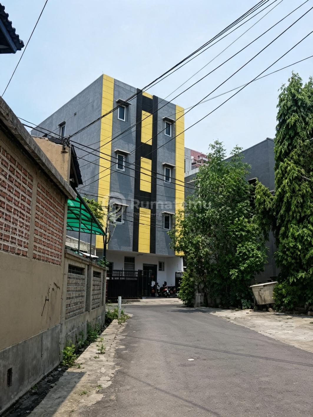 Dijual rumah kost Tanjung Duren full karyawan dan mahasiswa Lokasi super Strategis