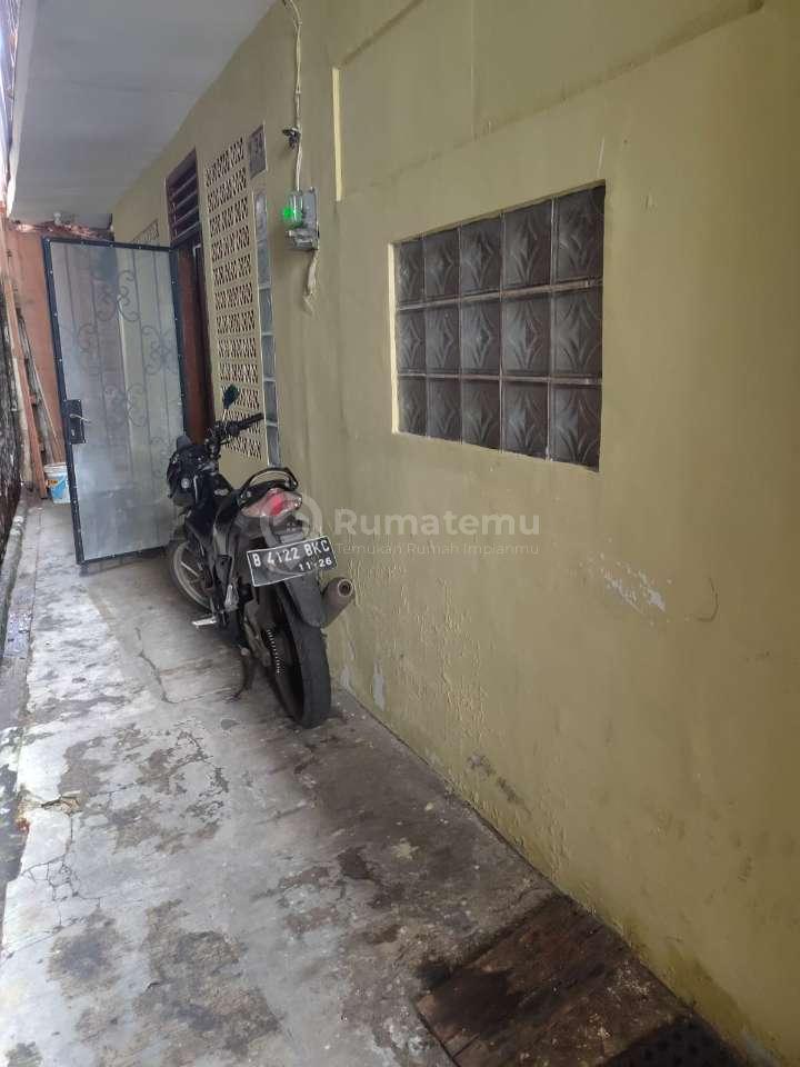 Rumah Kost di Jl.tawakal,Grogol-Akses Jalan Motor