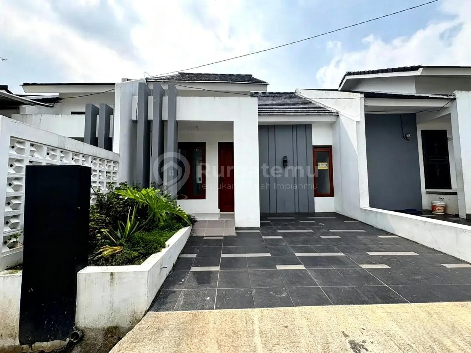 Rumah Baru Dan Siap Huni Full Bangunan Ciaul Kota Sukabumi Samping SMU Al Azhar
