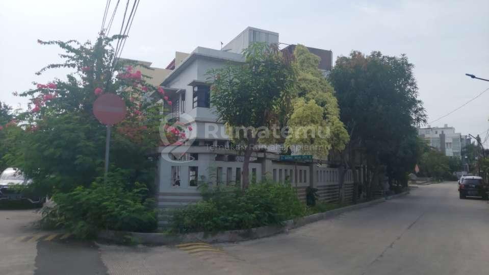 Dijual Rumah 2,5 lantai siap huni Kelapa Gading, Jakarta Utara
