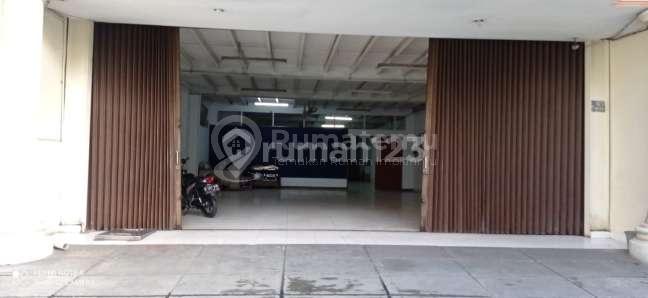 Ruko Gandeng 2 & Rumah Krendang Raya Tambora! Luas 971M² 4,5 Lantai SHM, Jual Hanya 10M Murah!
