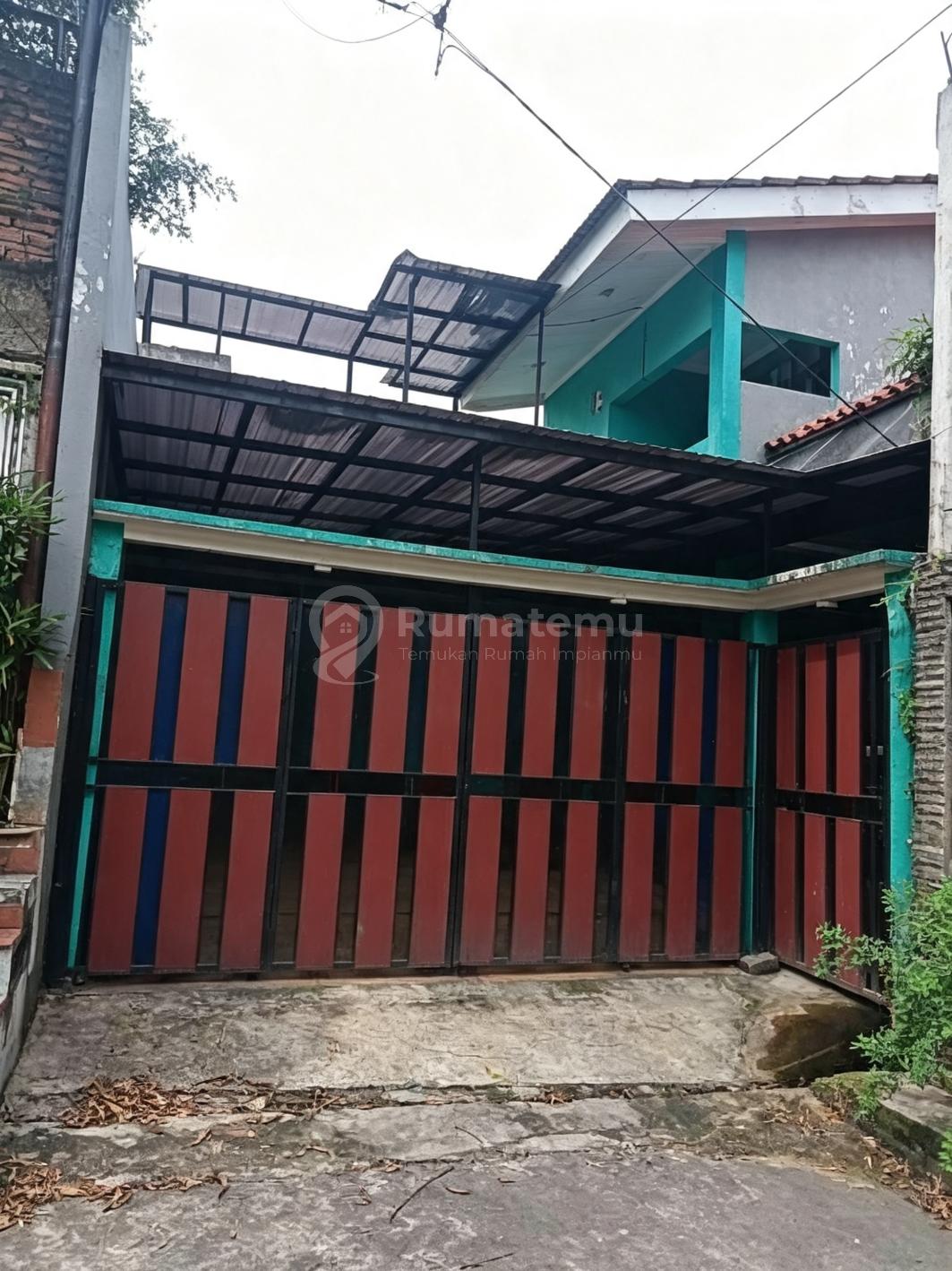 Dijual rumah perum Ulujami Indah akses 2 mobil dalam komplek, Pesanggrahan, Jakarta Selatan