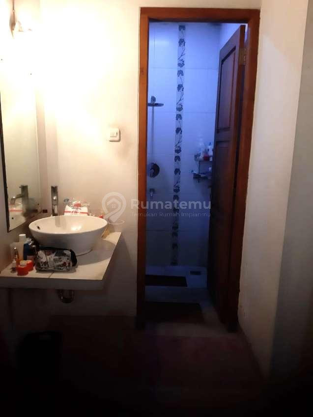 Rumah Melati Mas. 2 Lantai. 10X20. Jalan 2 Mobil. Siap Huni