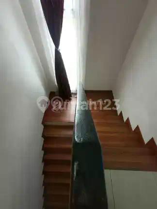 Rumah 2 Lantai Jarang Ada Siap Transaksi bisa KPR The Green Bsd