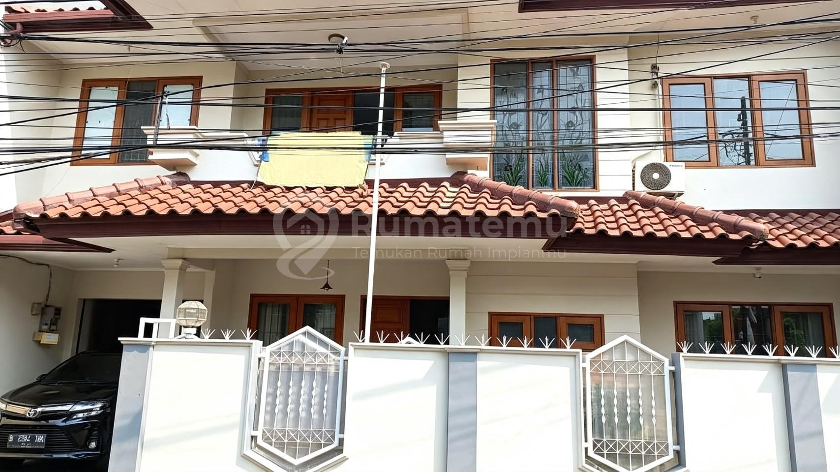 Dijual rumah cantik komplek di Jati Padang, Pasar Minggu, Jakarta Selatan