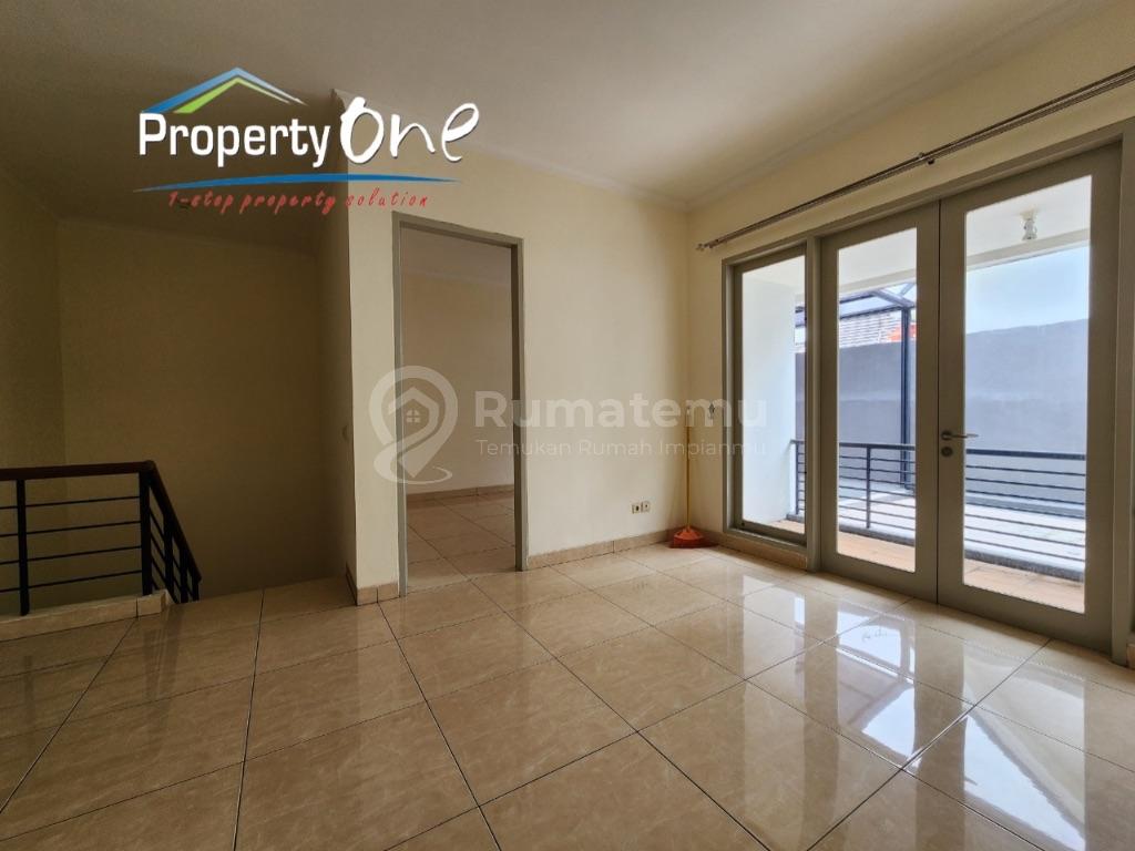 Rumah Strategis Cluster BSD Tangsel