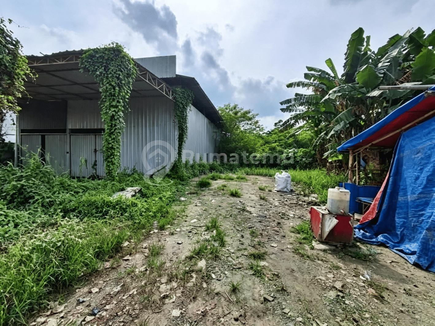 Kavling Komersial Lokasi Strategis Ramai Siap Nego