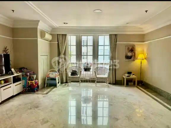 Apartemen Elit 3 Br Tower 1 di Permata Hijau, Jakarta Selatan