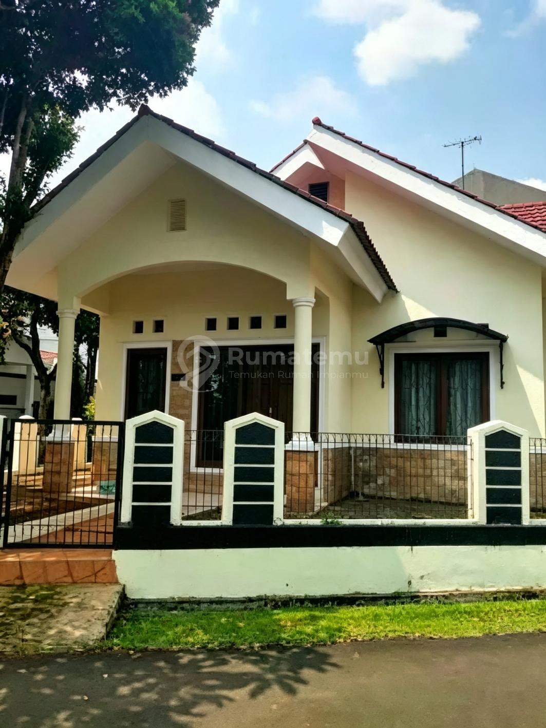 Di Nusa Loka BSD City Tangsel Luas Tanah 252M2