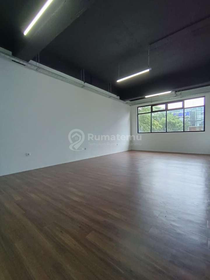 Sewa Ruang Kantor Kebayoran Lama Jakarta Selatan Lokasi Strategis
