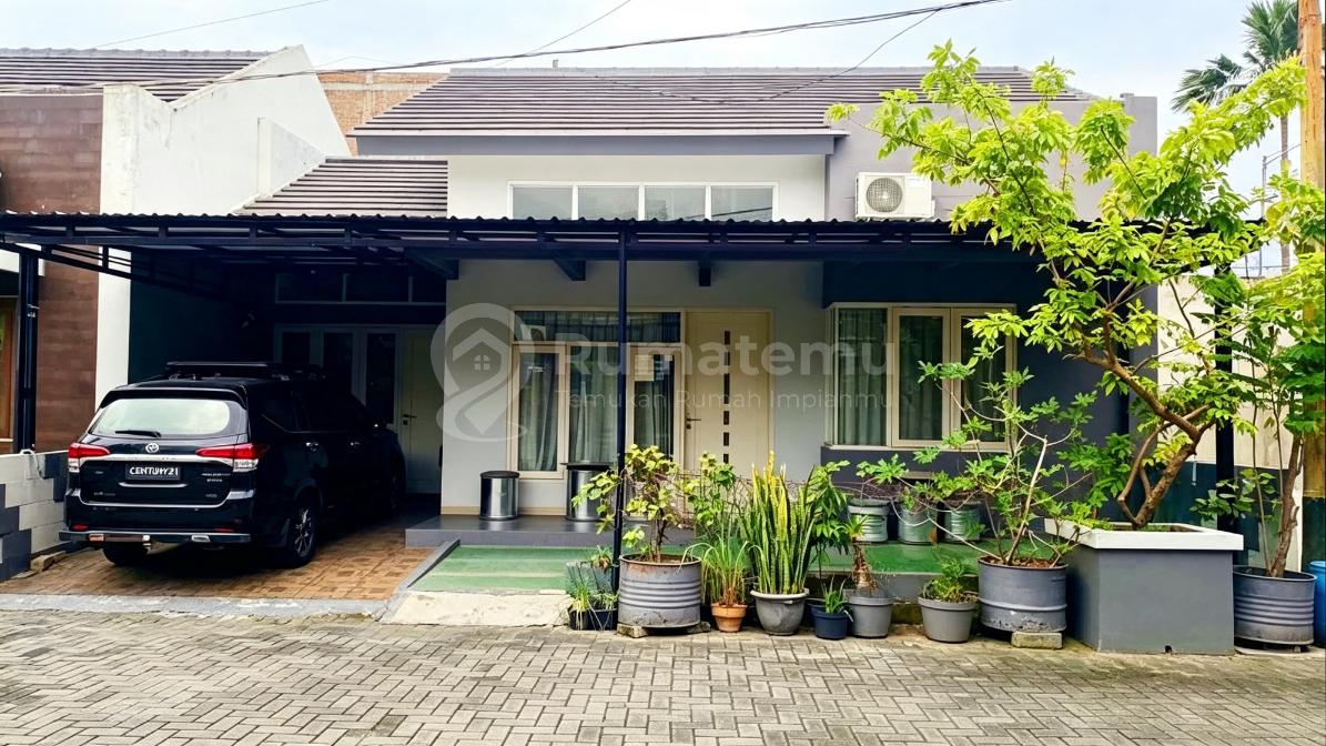 Dijual Rumah Bagus Lingkungan Asri Dan Nyaman Dalam Cluster Di Solo Baru Sektor 10 Sukoharjo