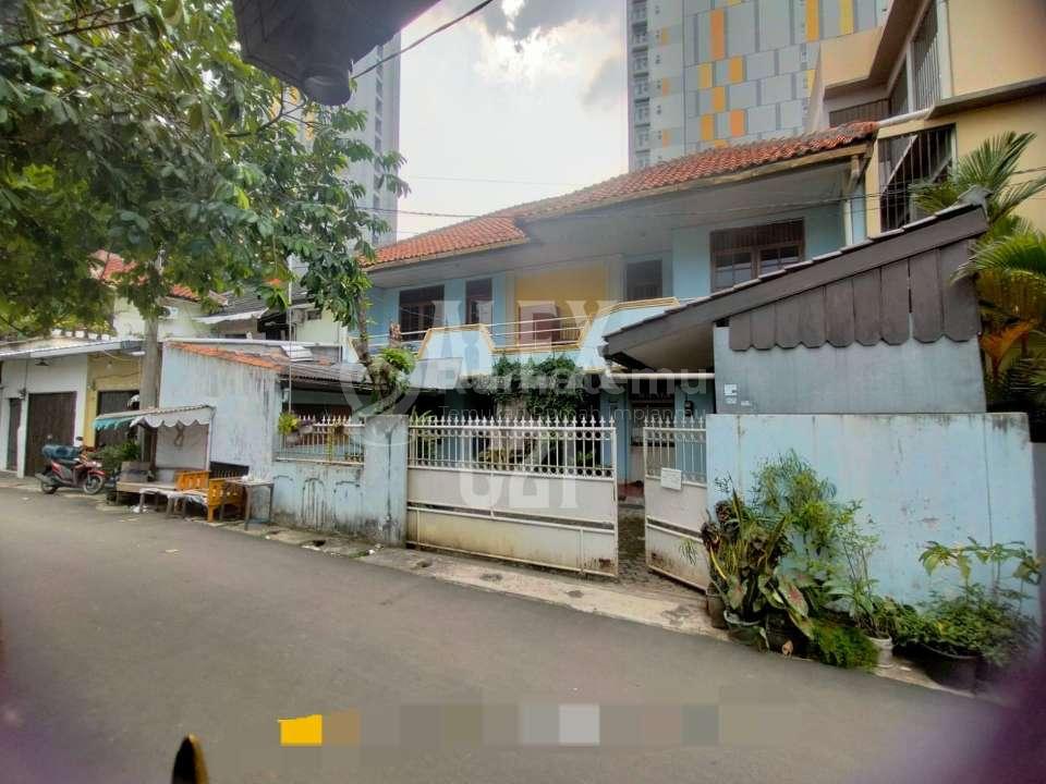 Jual rumah kos di UI Beji lokasi dalam perumahan, Depok, Jawa Barat
